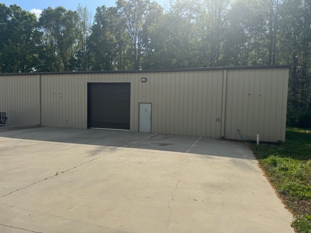1092 Business Blvd Building B Unit 1